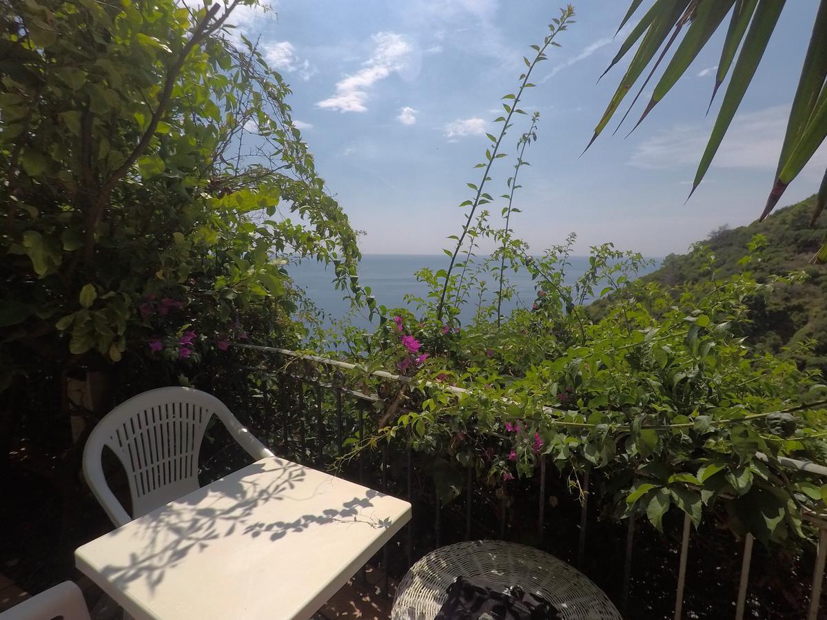 Cinqueterre Holidays Riomaggiore Esterno foto